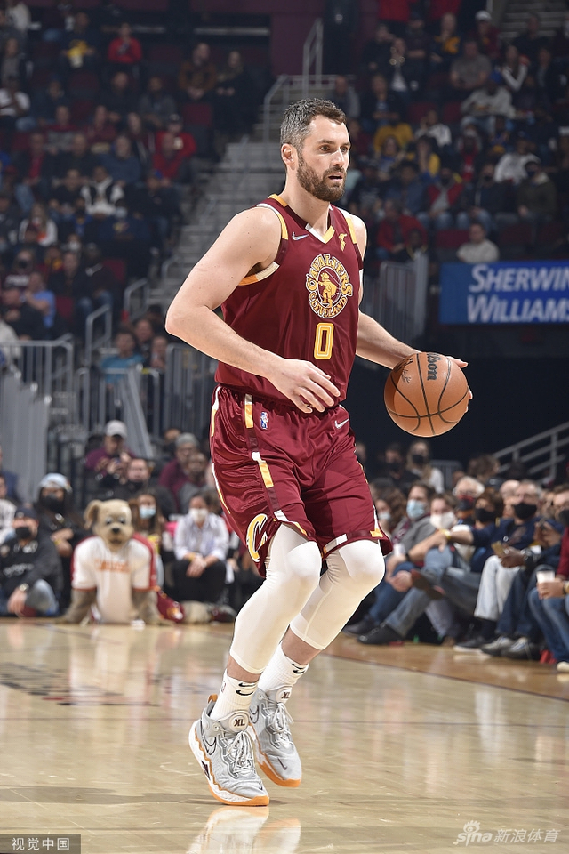 曼联将以一 曼联将以一